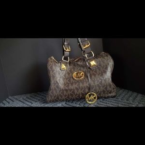 Michael Kors purse